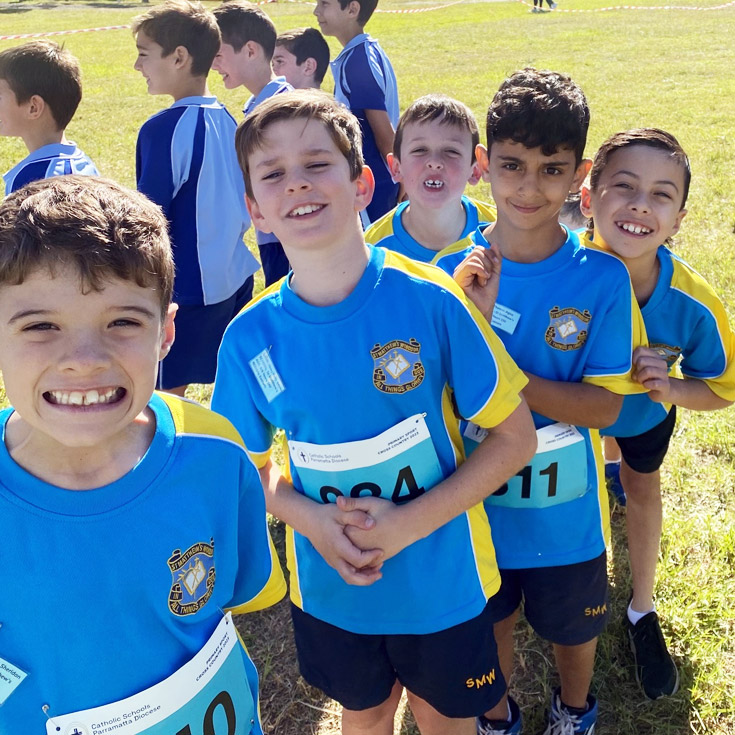 St Matthew's Catholic Primary Windsor school uniform